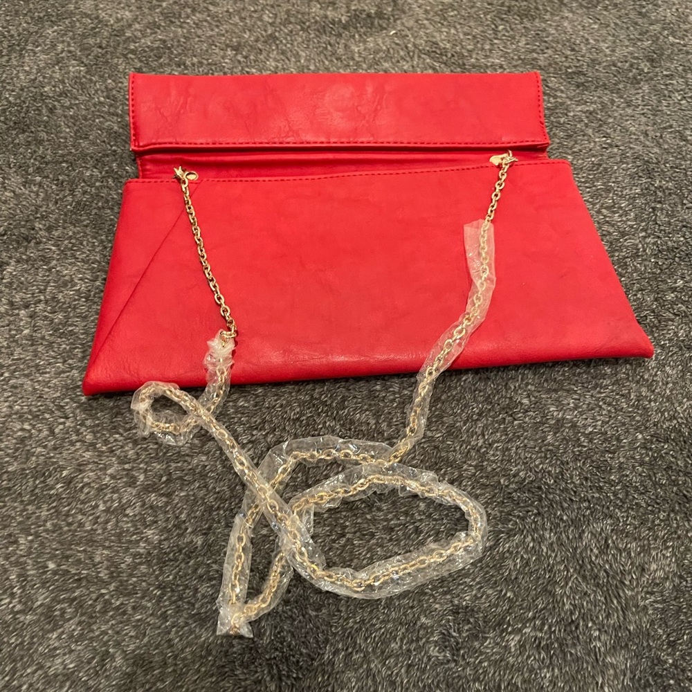 Nice red crossbody bag